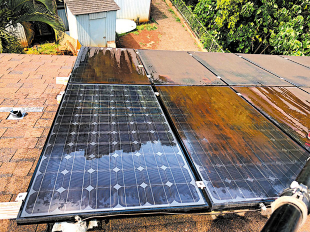 warning-signs-that-it-s-time-to-clean-your-panels-clean-solar-panels